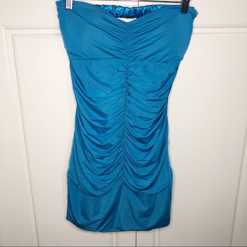 Seduction Women Blue Open Back Strapless Dress